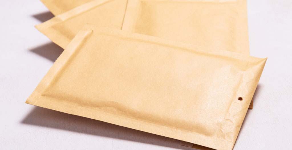 enveloppe matelassée